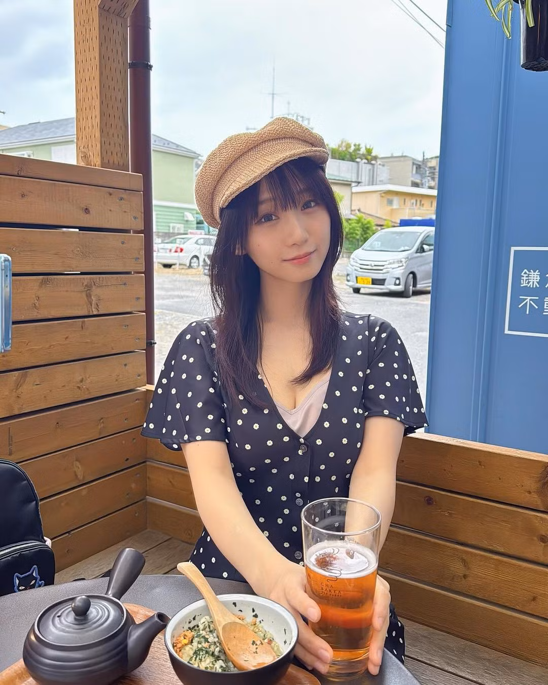 Trong trang phục đời thường, Iori Moe cũng toát lên vẻ sexy.