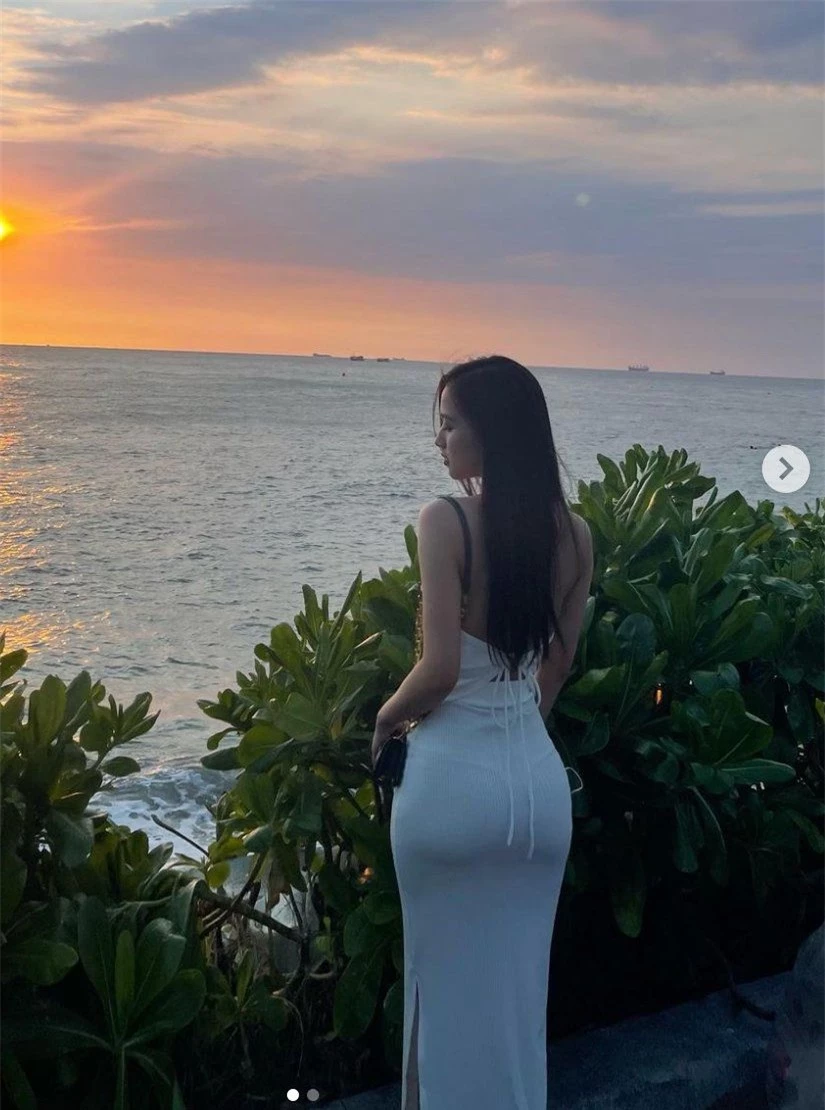 Quản lý của Bùi Thu Hương đã xác nhận thông tin nữ diễn viên hẹn hò cầu thủ Minh Vương được hai năm.