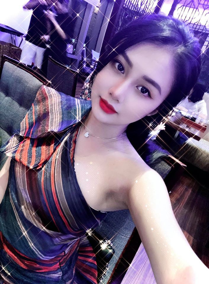 T. đang làm việc tại một công ty luật ở Hà Nội, công việc của cô nàng hoàn toàn không liên quan đến lĩnh vực dạy học.