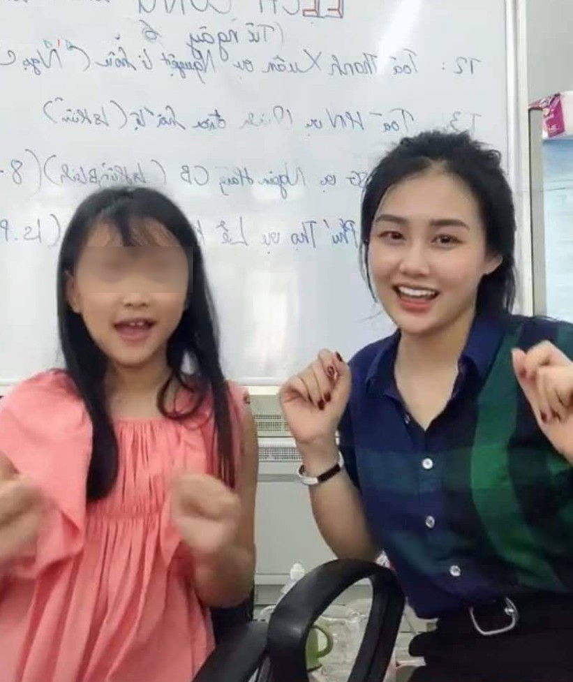 Mặc dù chỉ đăng vu vơ nhưng ông bố không ngờ lại khiến bao chàng trai phải mất ngủ vì cô gia sư xinh đẹp của con gái.