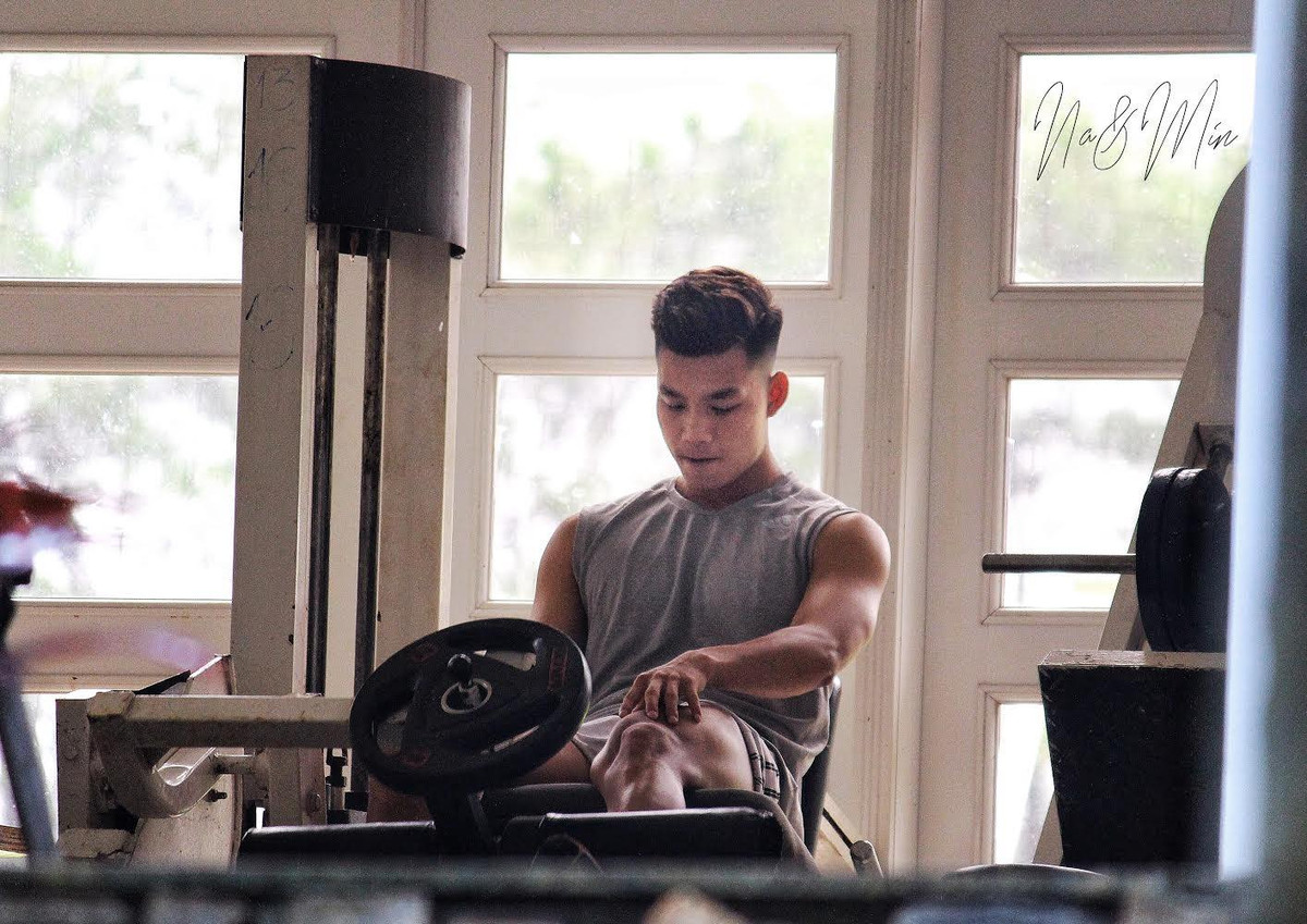 Vào ngày 15/1, đám cưới Duy Mạnh diễn ra, Văn Thanh cùng với Hồng Duy, Văn Toản và Tuấn Anh cũng có mặt để chúc mừng đồng đội. Cầu thủ khoác áo HAGL được mệnh danh là "nam thần sân cỏ" vì đẹp trai, nam tính.