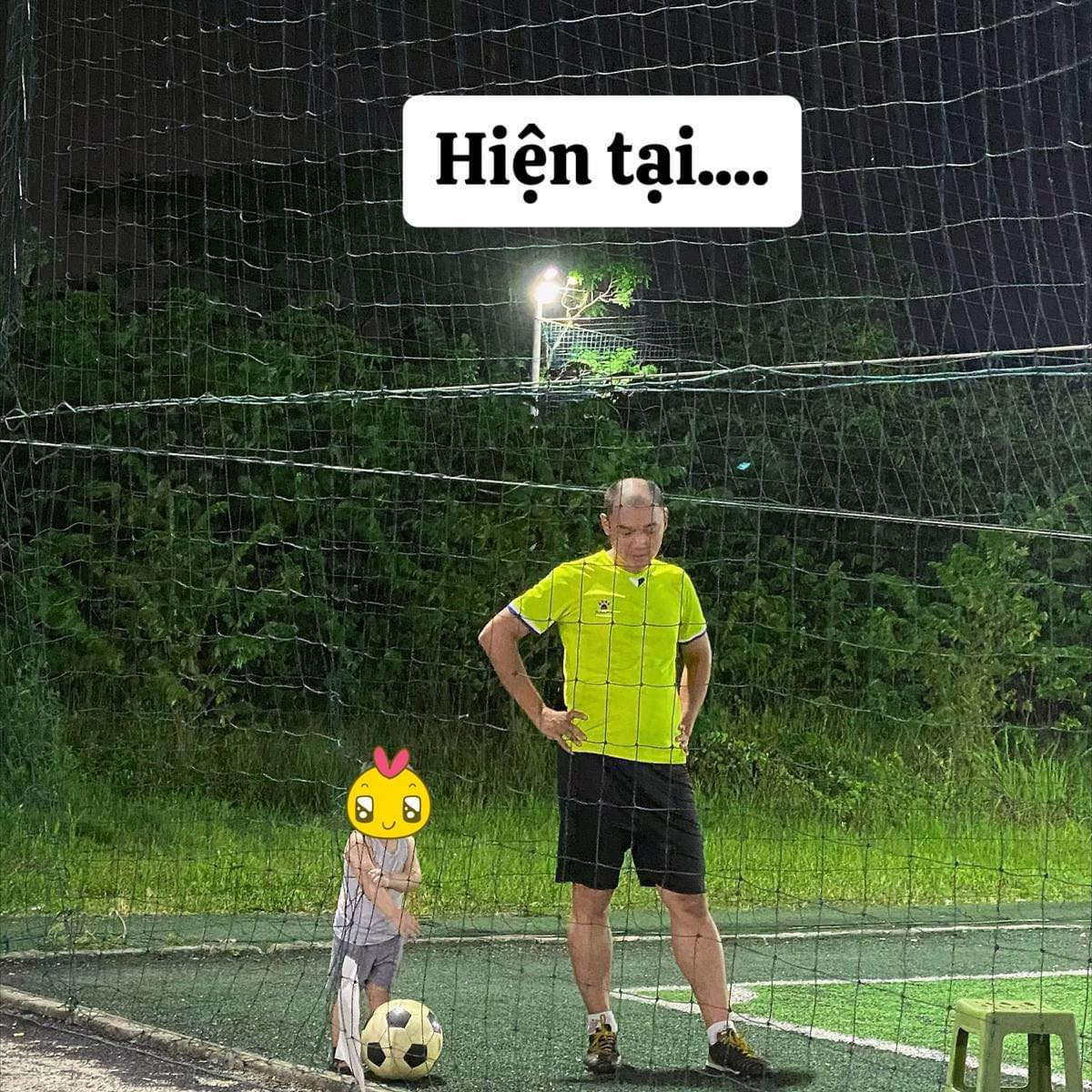 Nhiều người đã không nhịn được cười mà phải để lại bình luận: "Haha xem cái tướng kìa, ông bố bỉm sữa", "cái kết của việc từ ngày con còn bé mẹ lúc nào cũng bảo con yêu ba nhất nè, con chỉ bám ba thôi nha", "thấu hiểu được nỗi khổ của người vợ chưa haha".