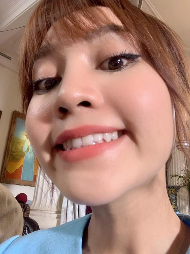 Khoanh khac bi dim nhan sac cua Toc Tien, Lan Ngoc va nhieu nghe si-Hinh-6