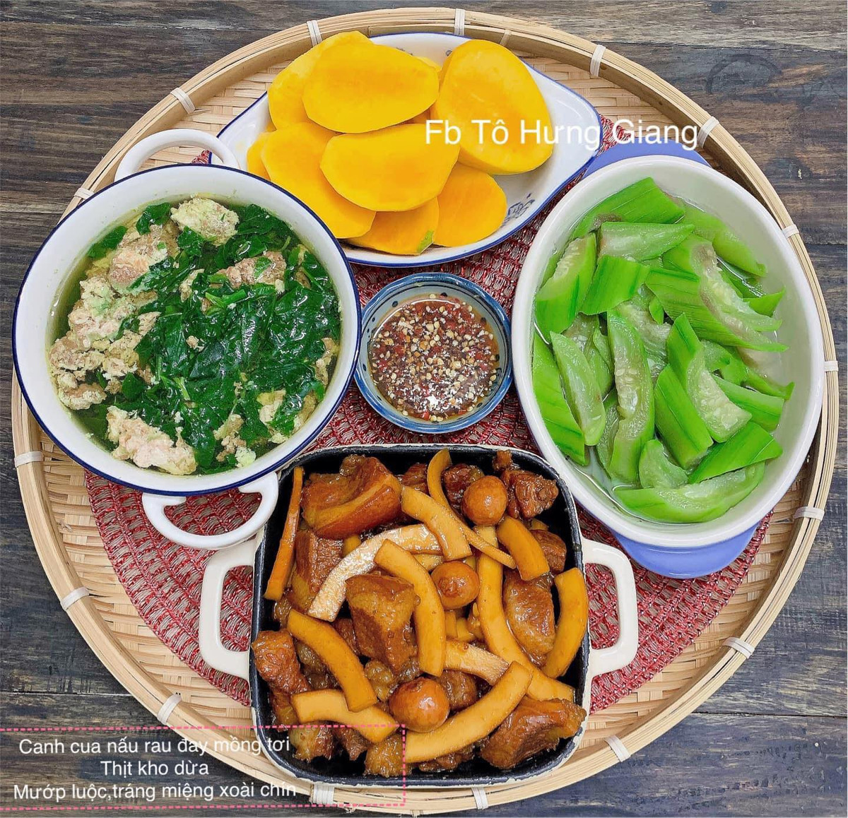 Toàn những nguyên liệu đơn giản dễ tìm