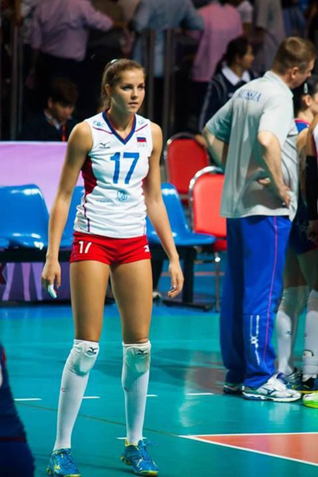 Chiều cao: 1m88, sức bật tấn công 3m08, vị trí chủ công. Thành viên đội tuyển bóng chuyền nữ Nga từ 2013, từng 2 lần vô địch châu Âu.