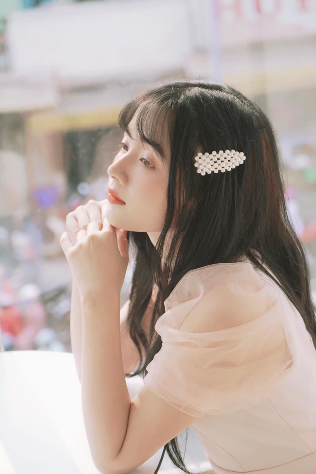 Tuy nhiên, điều gì cũng có 2 mặt tốt và xấu, Lan Hương vẫn phải cảm ơn mạng xã hội vì đã giúp cô nàng có được ngày hôm nay, những điều mà trước kia chỉ dám mơ ước.