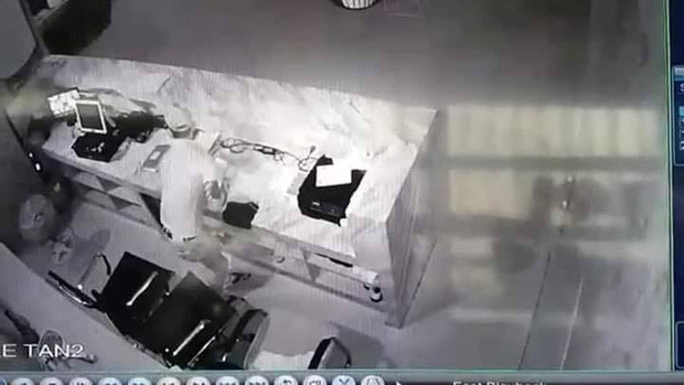 Nghien di bar, thanh nien cam diec bam sinh gay hang loat vu trom cap