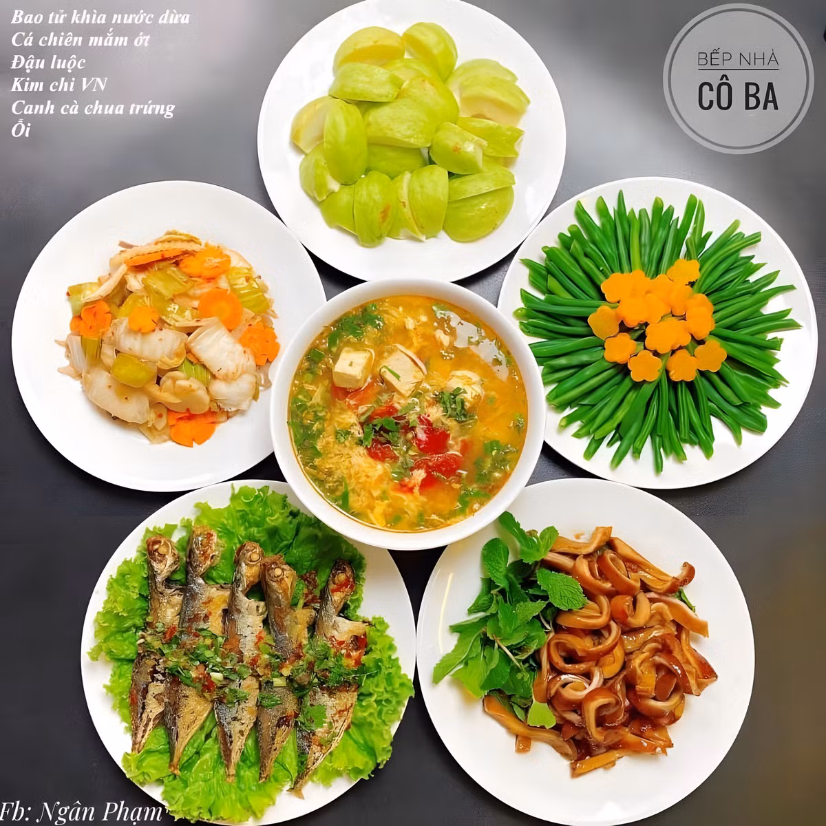 Mâm cơm đơn giản nhưng đầy đủ dinh dưỡng giúp chị em không cần phải hỏi hôm nay ăn gì nữa.