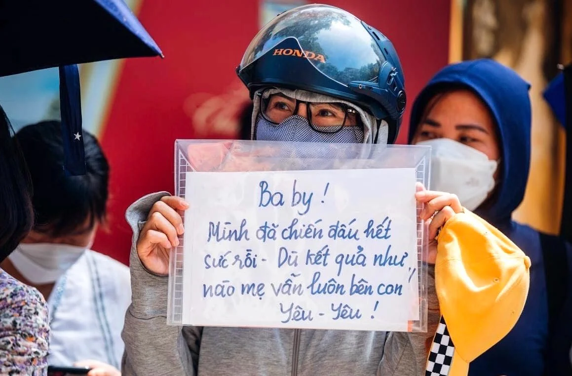 Bà mẹ này có cách cổ vũ con nhẹ nhàng và cũng rất đáng yêu.