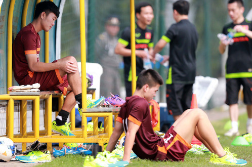 Chan thuong quá nạng, Xuan Truòng khó ỏ lại U23-Hinh-3