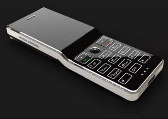 Smartphone VIPN kim cương đen là mẫu đắt nhất của Sony Ericsson được thiết kế bởi nhà thiết kế nổi tiếng Jaren Goh. Công nghệ LED hữu cơ, gương polycarbonate, được trang trí bởi 2 viên kim cương… là những đặc điểm thú vị khiến chiếc smartphone này thực sự đắt tiền. Giá của sản phẩm là 300.000 USD (gần 7 tỷ đồng).