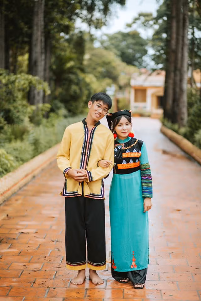 Lớp phó văn nghệ cho hay khi sản phẩm nhận nhiều bình luận tích cực, các thành viên trong lớp ai cũng vui mừng.