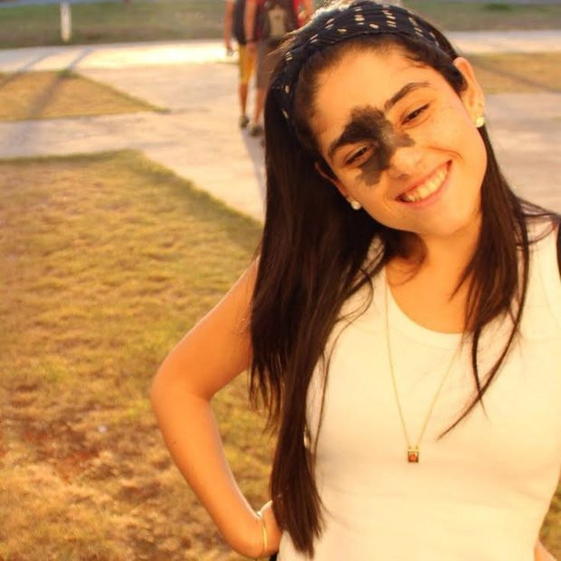 Không chỉ vậy, cô còn làm mẫu ảnh để truyền cảm hứng cho những người thiếu tự tin về ngoại hình mình, cũng như ra 'tuyên ngôn' mạnh mẽ về ý nghĩa của cái đẹp.