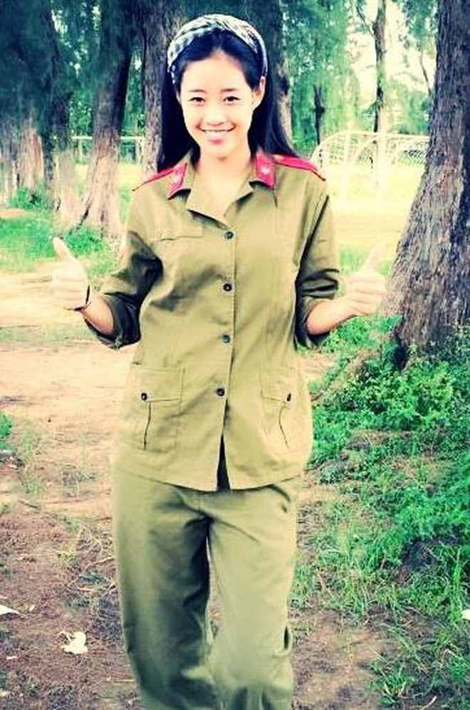 Ngay sau khi đăng quang, lọt ảnh thơ ấu của tân Hoa hậu Khánh Vân được người hâm mộ tìm ra. Có thể thấy, nhan sắc trong hành trình trưởng thành của cô không có sự thay đổi quá nhiều.