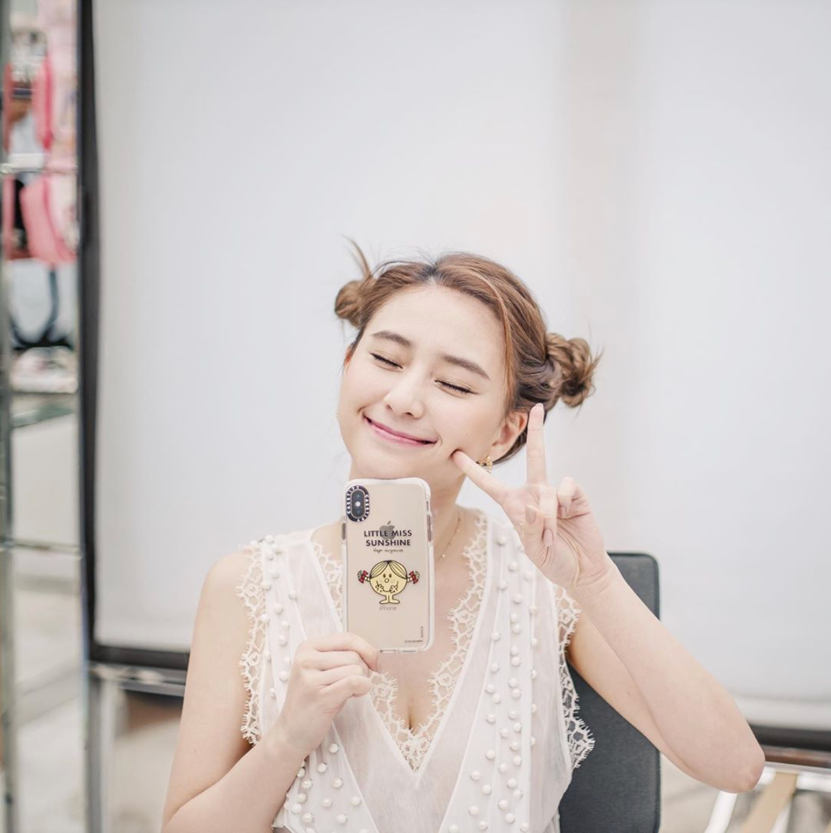 Sống trong gia đình giàu có, có nhiều anh chị em xuất chúng nhưng Siêu Liên cho biết cô chưa từng muốn cố gắng để giống như các anh chị dù rất ngưỡng mộ họ.