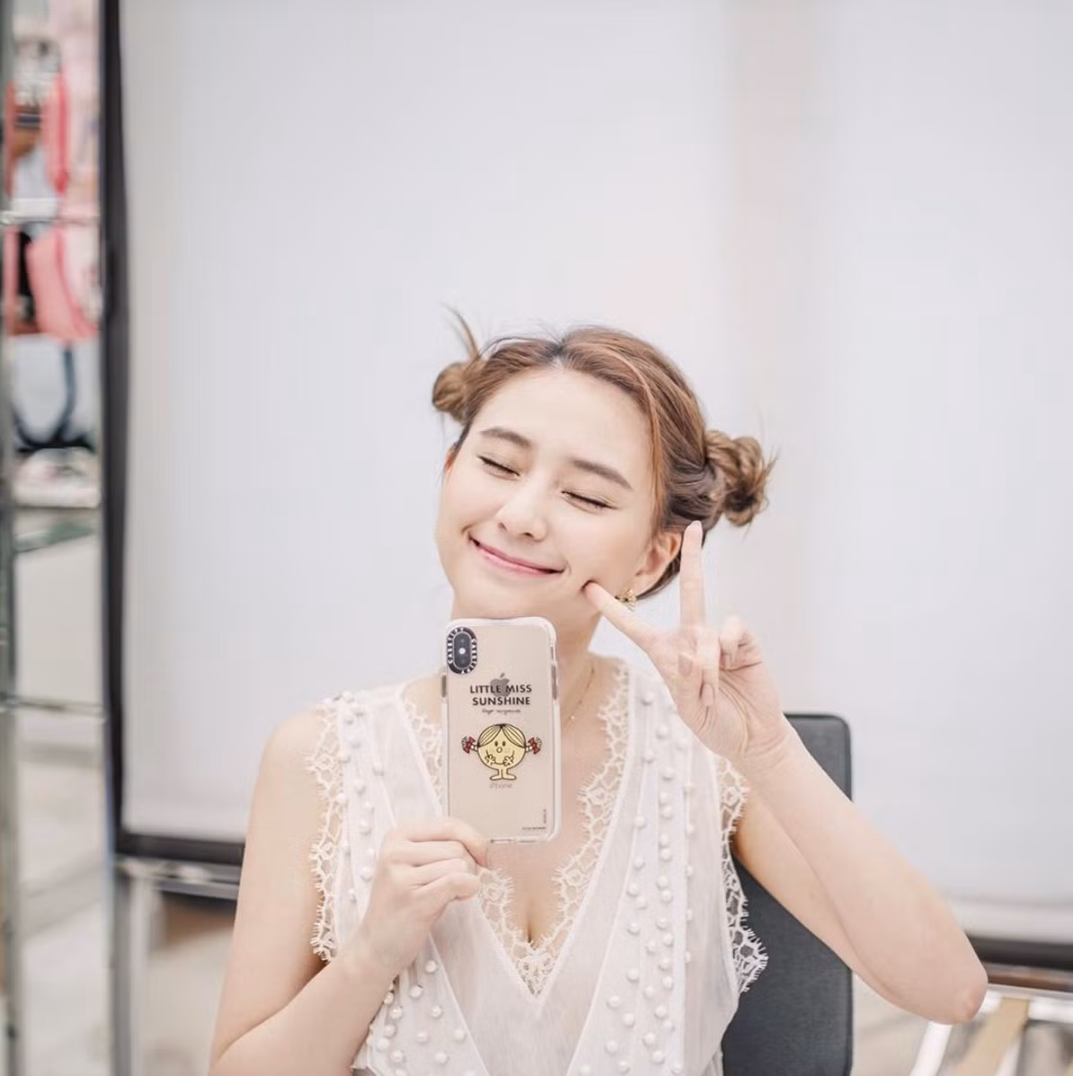 Sống trong gia đình giàu có, có nhiều anh chị em xuất chúng nhưng Siêu Liên cho biết cô chưa từng muốn cố gắng để giống như các anh chị dù rất ngưỡng mộ họ.