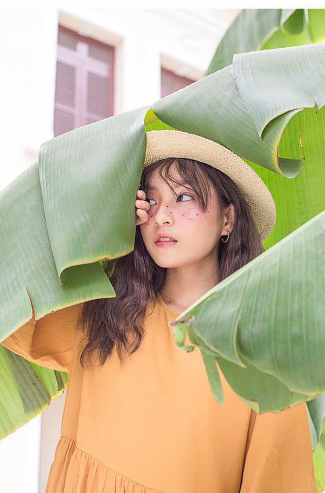 Thảo Tâm sớm có suy nghĩ già dặn hơn so với các bạn đồng trang lứa. "Em hiểu em là ai và em bắt đầu tự tin khi giải thoát bản thân khỏi những thứ kỳ lạ", cô gái chia sẻ.