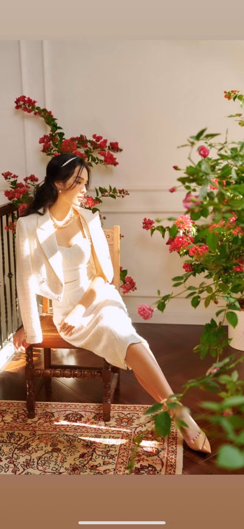 Dù tuổi đời còn rất trẻ son Quỳnh Lương đã 1 lần trải qua hôn nhân đổ vỡ. Cô kết hôn năm 18 tuổi rồi sinh con trai, đến năm 21 tuổi thì ly hôn. Nữ chính "Tự tâm" cho hay, vợ chồng cô ly hôn trong êm đẹp, không cãi vã và xích mích. "Cái sai của cả 2 là không đặt mình vào vị trí của nhau mà suy nghĩ hoặc có thể bọn mình yêu nhau không đủ" - cô chia sẻ.