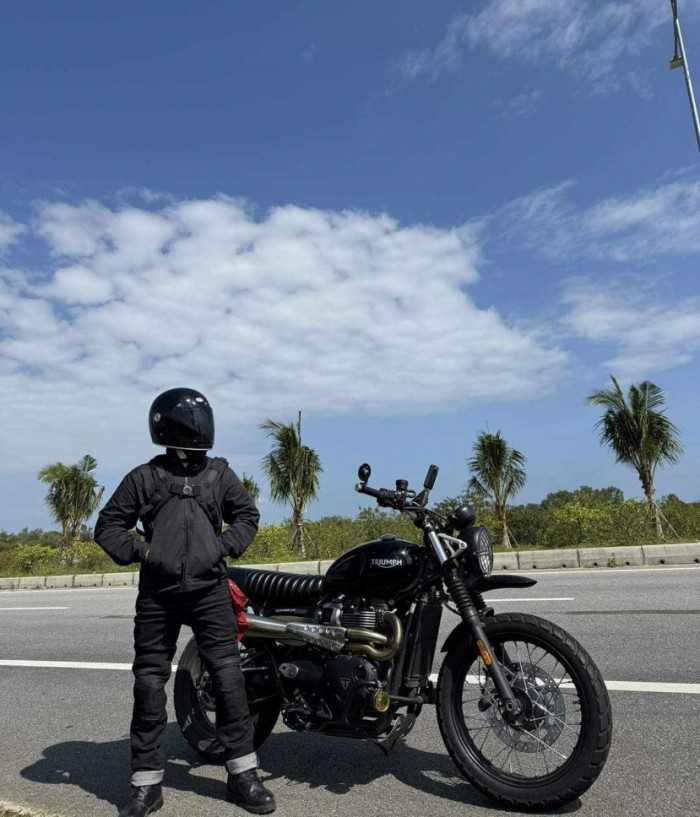 Chị đã rũ bỏ hoàn toàn hình ảnh ngày xưa và khao khát được phẫu thuật để có được hình hài mới.