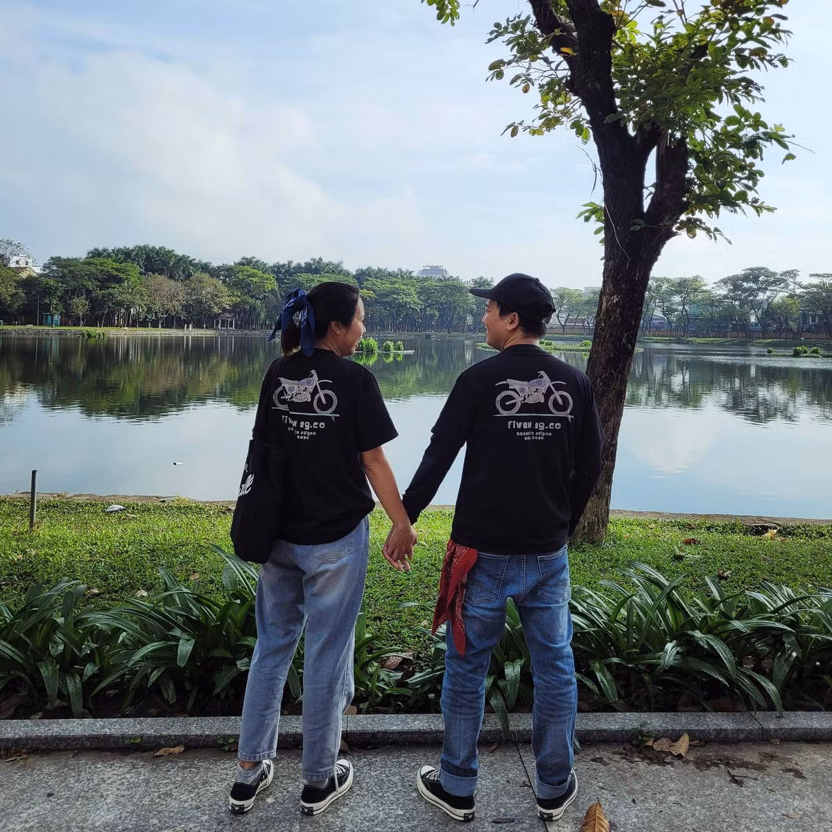 8 nam ben nhau voi 2 dua con chung, chong cong khai dong tinh