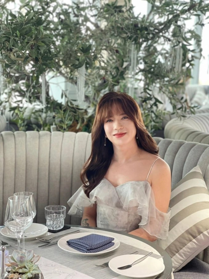 Dẫu vậy, suốt những năm qua, chị Tiên Lê vẫn luôn ấp ủ ước mơ được sống thật với giới tính của mình, chị cũng mới công khai khoảng 6 tháng gần đây.