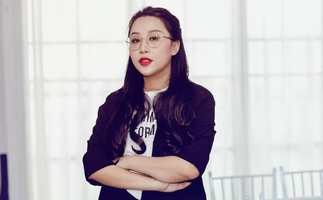 Tháng 7/2018, sau 10 năm chung sống, Gào và chồng tổ chức đám cưới ngọt ngào tại Đà Nẵng. Tuy nhiên hạnh phúc chẳng bao lâu, ngày 17/10/2019, nhà văn tuyên bố ly hôn chồng vì không muốn anh và gia đình anh tiếp tục phải hứng chịu sự chỉ trích vì liên quan đến cô.