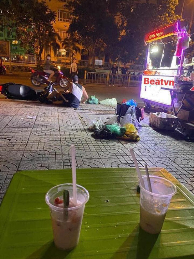 Mới đây nhất chính là vụ việc cả hai bị chặn đánh giữa phố khiến dân tình không khỏi hoang mang.