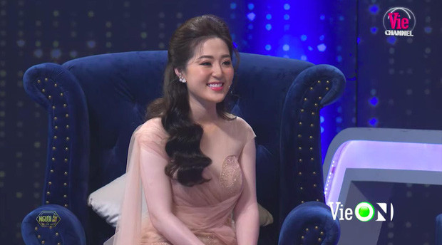 Chương trình truyền hình Người ấy là ai mùa 3 tập 8 lần này tiếp tục đón chào nữ chính vô cùng xinh đẹp có tên là Phạm Thanh Tâm.