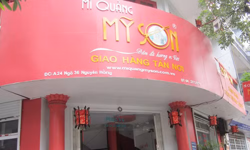 Thực khách ưa thích món này thường tìm đến số 2C Quang Trung, Mỳ Quảng Mỹ Sơn, ngõ 36 Nguyên Hồng, hay 40 Duy Tân, quán Hoàng Bèo... để thưởng thức. 