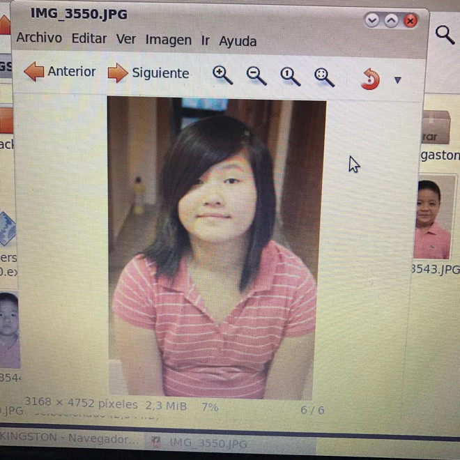 Từ bé, Hạo Tình đã sở hữu vóc dáng khá mũm mĩm so với chúng bạn. Được biết một ngày cô nàng phải ăn ít nhất 5 bữa, lúc nào cũng có đôi ba món quà vặt để nhấm nháp.