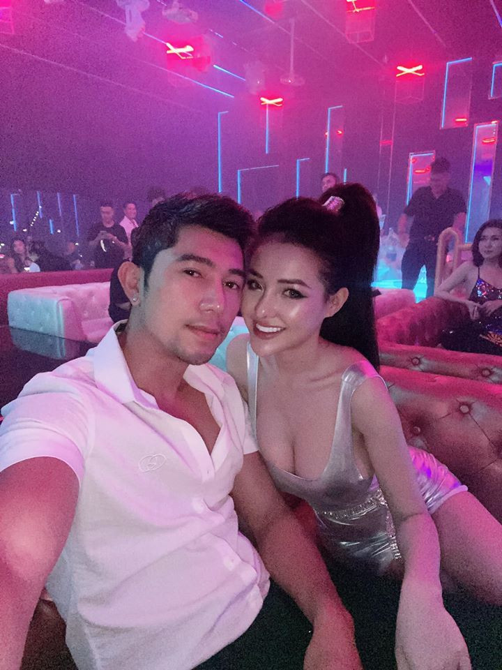 Hiện tại, hot girl thị phi chính thức bước sang lĩnh vực làm DJ sau một thời gian học và luyện tập, cô nhận show ở những quán bar khắp các tỉnh.