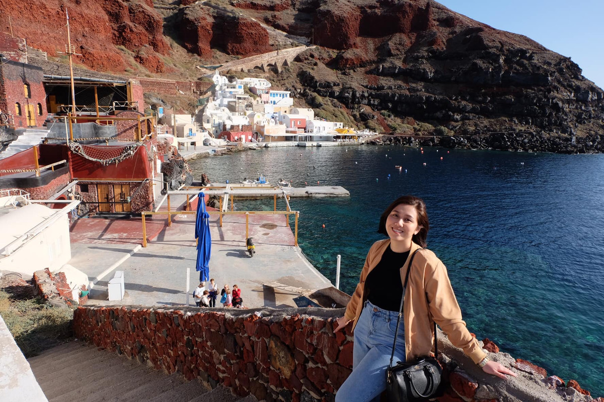 "Ở Philippines, môn thể thao được quan tâm nhiều nhất chính là bóng rổ. Từ các trường tiểu học cho đến đại học đều có sân thi đấu, và có rất nhiều người tham gia chơi" - Maviel Gonzales nói.