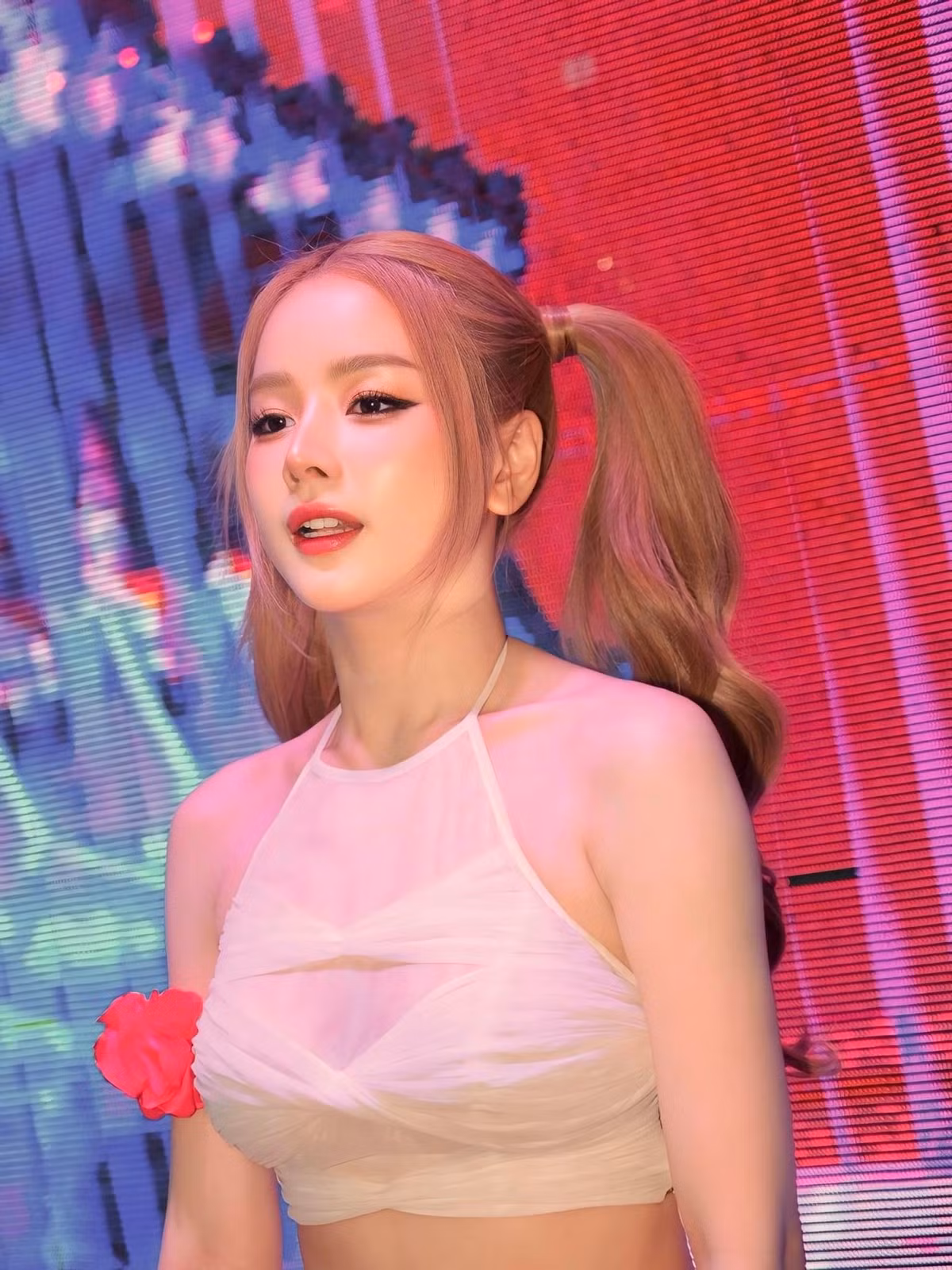 Sau chương trình, Mie ngày càng nổi tiếng với biệt danh "búp bê DJ". Ở tuổi 29, cô đang là một trong những DJ đắt show, có thu nhập tốt trong giới.