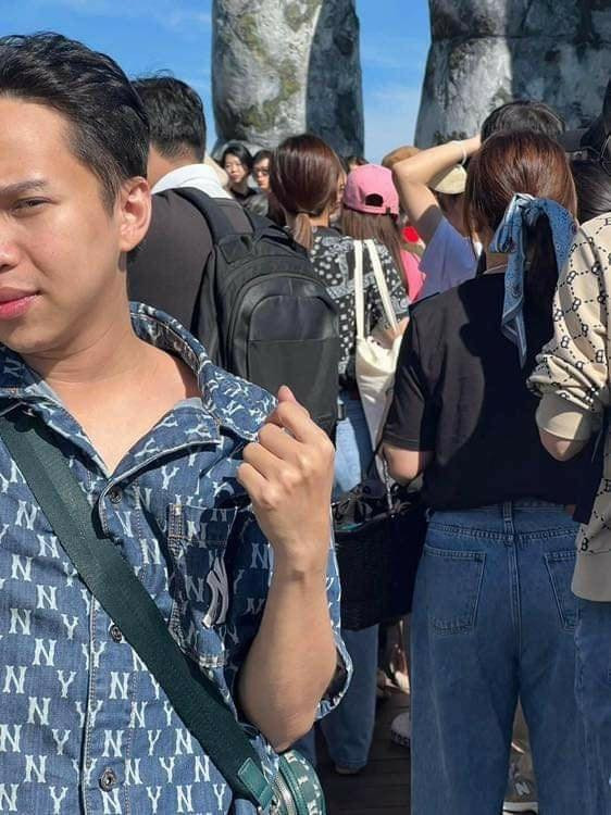 Cái thì chỉ được nửa mặt. Nhiều người bày tỏ: "Tình bạn này dừng ở đây được rồi".