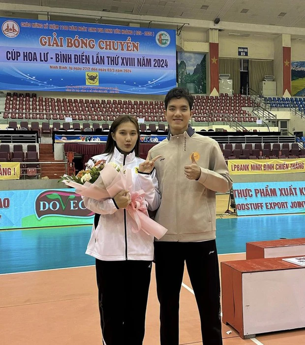 Cô nàng được đánh giá là sở hữu khả năng công thủ toàn diện; khả năng bật nhảy ấn tượng; kĩ năng tấn công đa dạng, nhanh nhẹn và thông minh và đặc biệt là khả năng bắt bước 1 thuộc top đầu của đội.