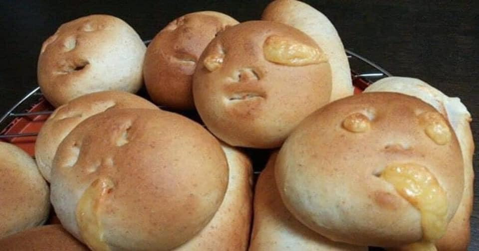 Các chị em thi nhau khoe thành quả vụng về của mình khiến ai nấy cũng phải bật cười. Thậm chí có nhiều gái đảm cũng thừa nhận rằng bản thân nấu ăn không tệ nhưng vào hội được cười thả ga nên trót "yêu" luôn.