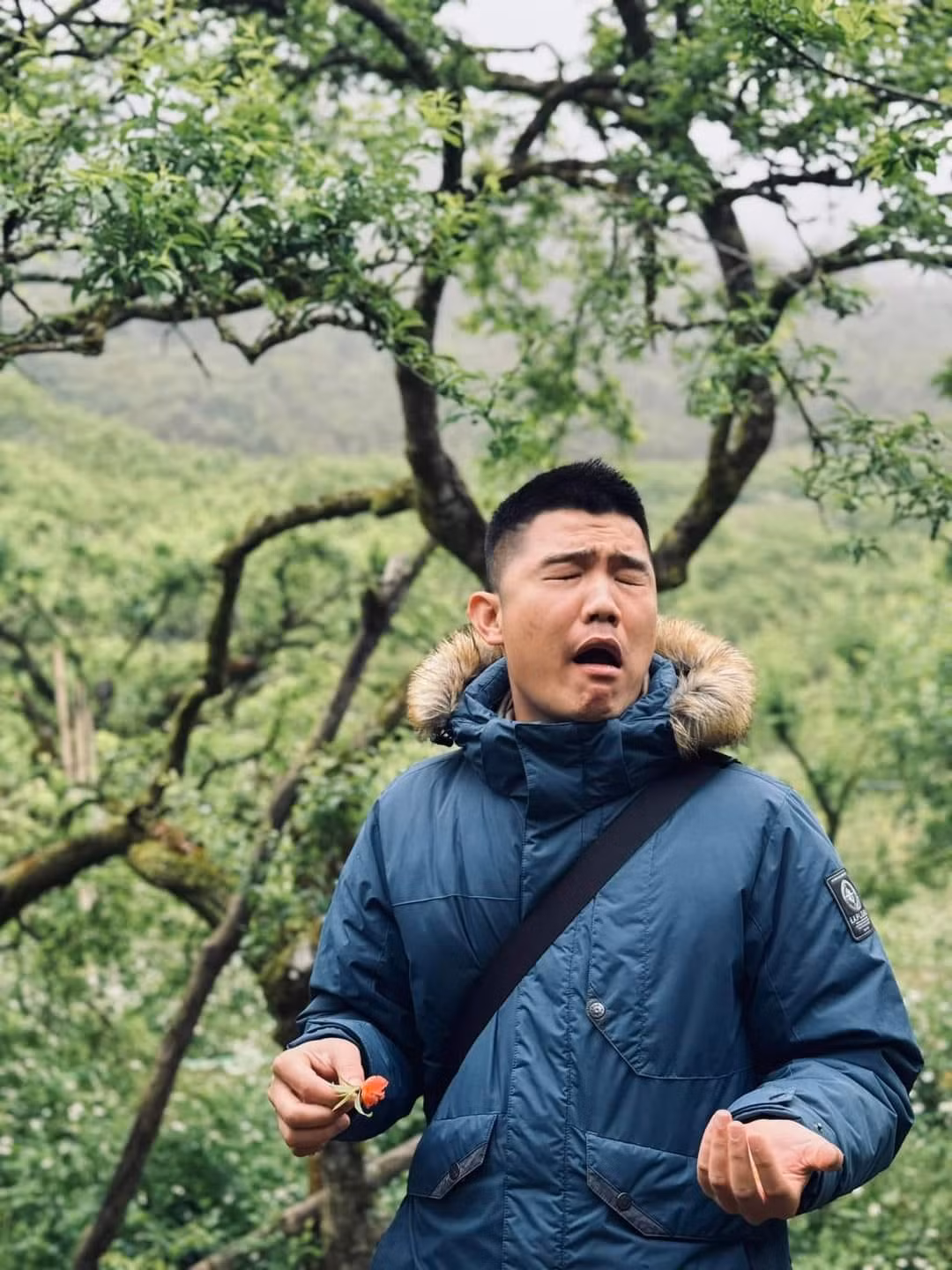 "Nhìn thôi cũng đủ ứa nước miếng", "mùa BHA tự nhiên đến rồi", "quả gì mà chua chua thế.." - Netize bình luận sôi nổi dưới bài đăng về những biểu cảm hài hước này.