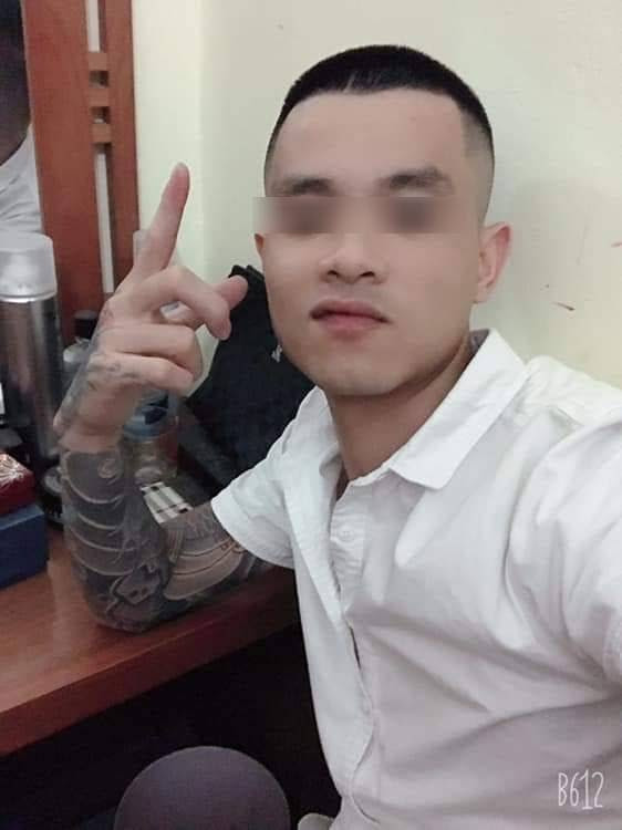 Theo loạt hình ảnh được đăng tải trên trang cá nhân, bạn gái cũ giang hồ mạng Khá Bảnh có vẻ ngoài xinh xắn, thân hình nhỏ nhắn rất ưa nhìn.