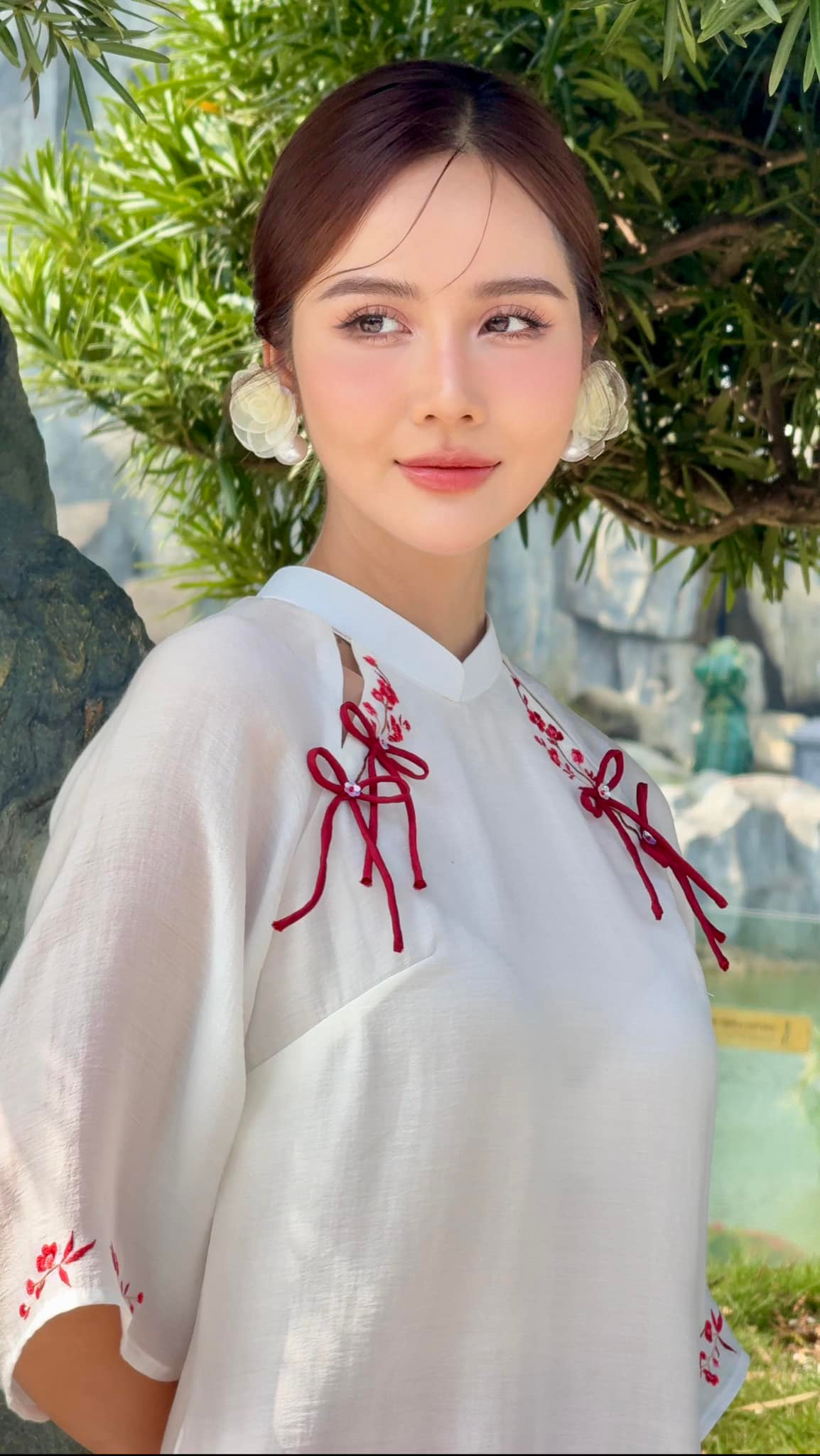 Ngoài nghiệp diễn, Huyền Lizzie cũng nhận các công việc như làm người mẫu ảnh cho các nhãn hàng thời trang.