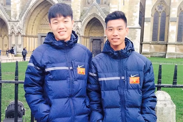 Văn Thanh từng chia sẻ, Xuân Trường là người anh chàng cực kỳ yêu mến và thân thiết. Thời gian bị stress, áp lực, chính Trường "híp" là người bên cạnh tâm sự, động viên Văn Thanh vượt qua khó khăn.