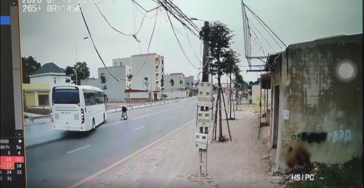 Tat dau xe khach ninja Lead 