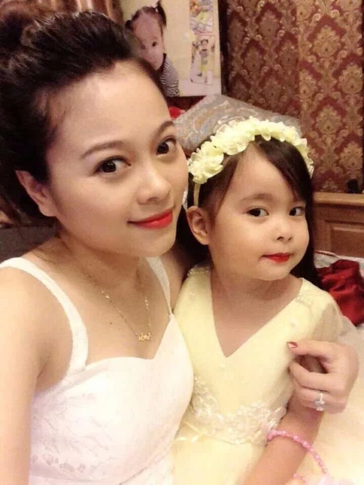 Bé Su là con của hot mom Hà thành với người chồng đầu tiên Đăng Nguyên - em trai ca sĩ Đăng Khôi.