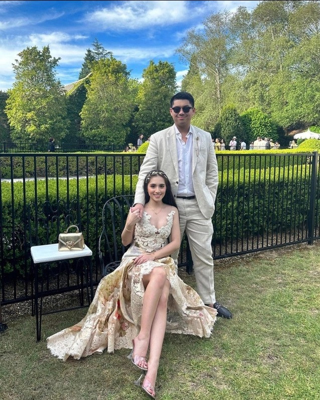 Anh chàng còn thường xuyên tham gia những buổi tiệc, những sự kiện thời trang lớn như Milan Fashion Week, Paris Fashion Week,... Đồng thời gặp gỡ những người nổi tiếng.