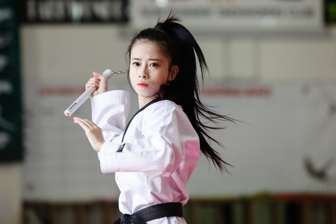  Châu Tuyết Vân là vận động viên của đội tuyển Taekwondo Việt Nam.