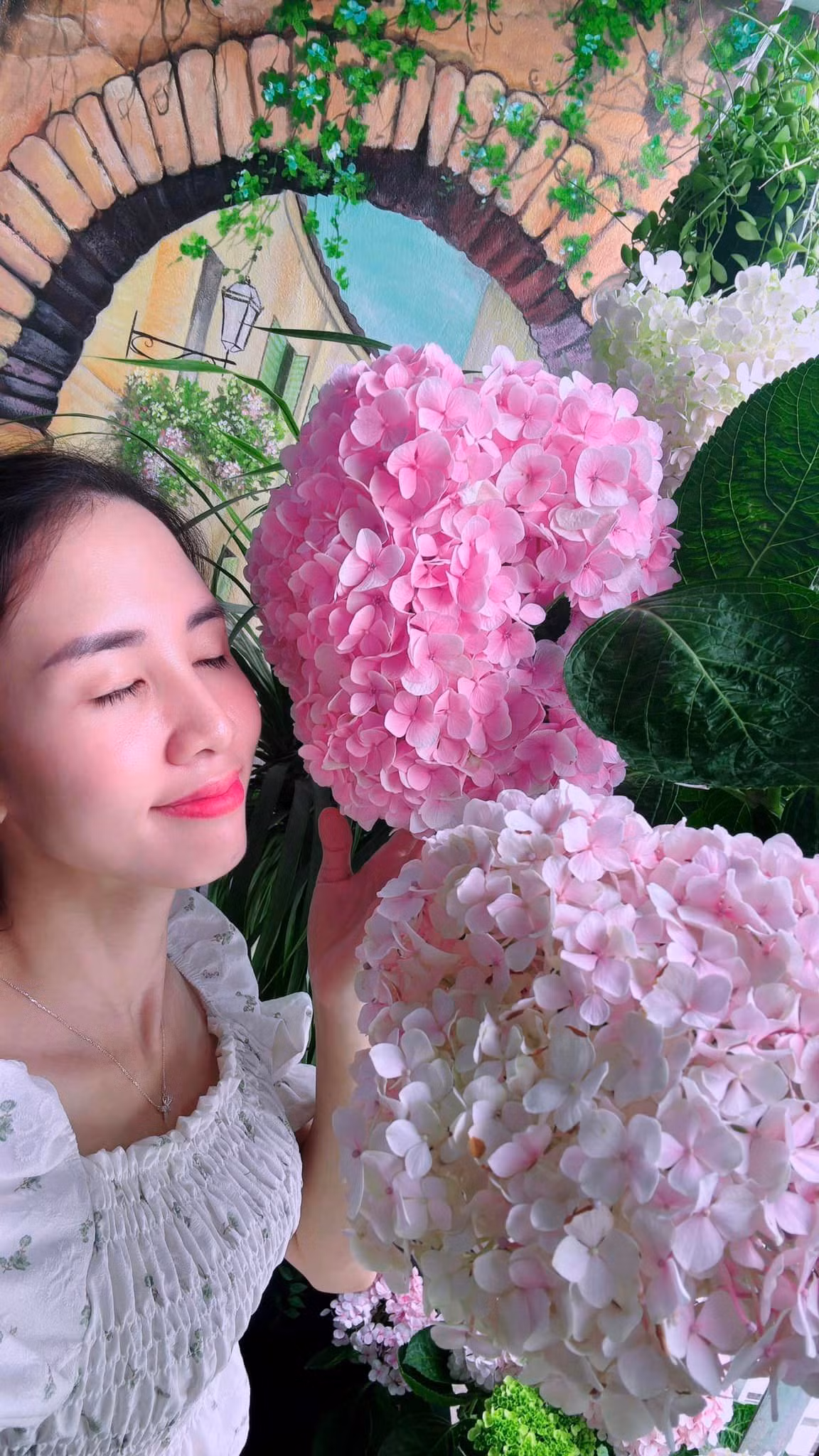 Chủ nhân của vườn hoa.