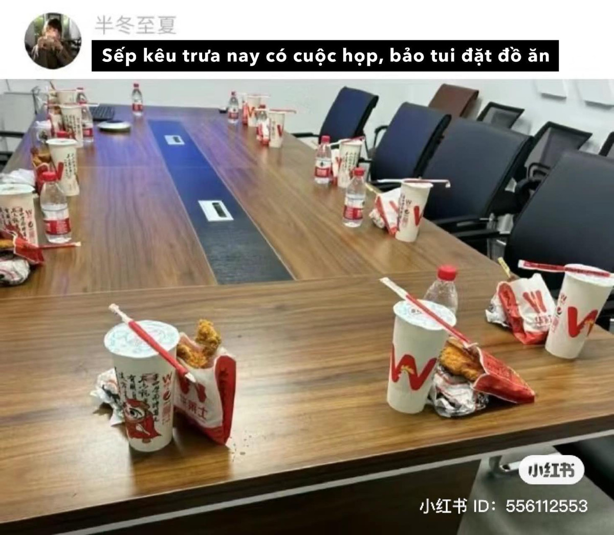 Khi gen Z đặt đồ ăn cho cuộc họp.