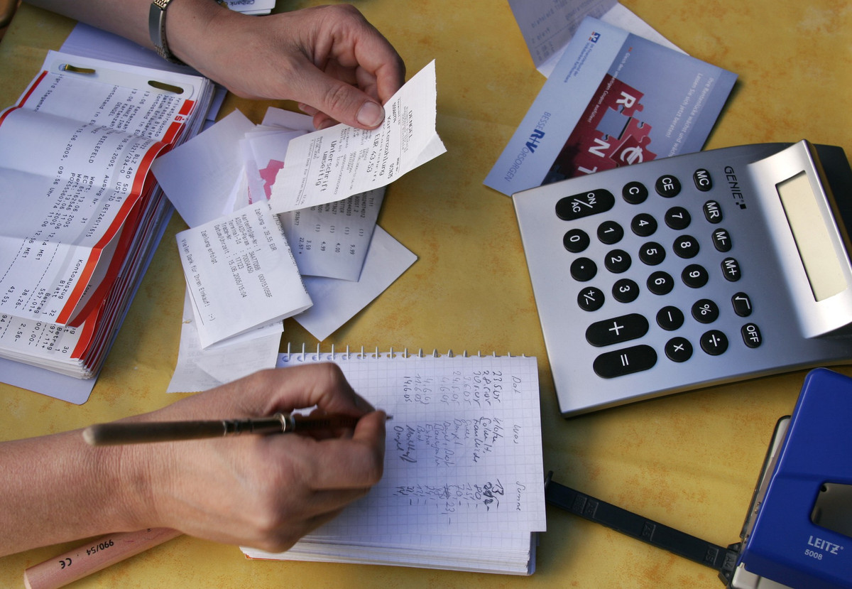 Moi thang 10 trieu tien an, ap dung 6 cach tiet kiem nay giam mot nua