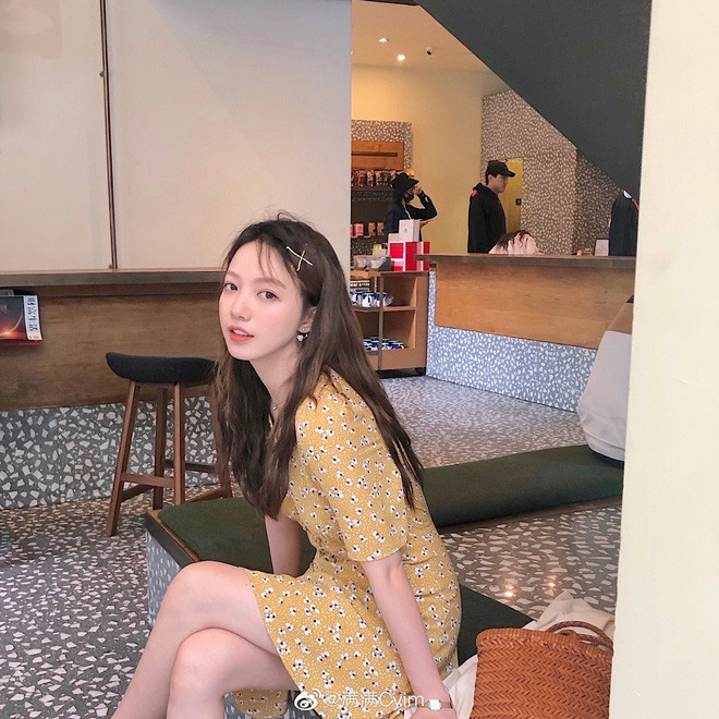 Câu chuyện của Mãn Mãn đã truyền động lực cho rất nhiều cô gái đang gặp tình trạng tương tự và nhận được sự ủng hộ của đông đảo CĐM. Clip Nặng 80kg, cô gái “lột xác” thành hotgirl - Nguồn: VTC9