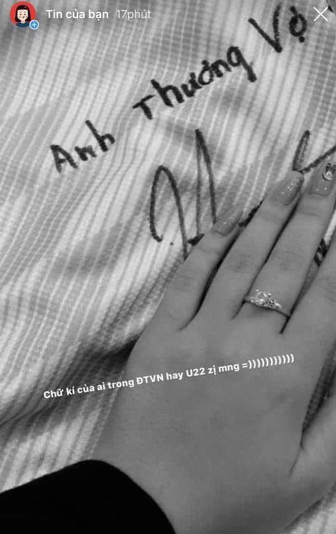 Tin đồn Quang Hải hẹn hò cùng với hot girl Nghệ An Nguyễn Huyền My (SN 1997) bắt đầu khi cô nàng khoe chiếc áo đấu ghi dòng chữ "Anh thương vợ" kèm chữ ký của cầu thủ CLB Hà Nội.