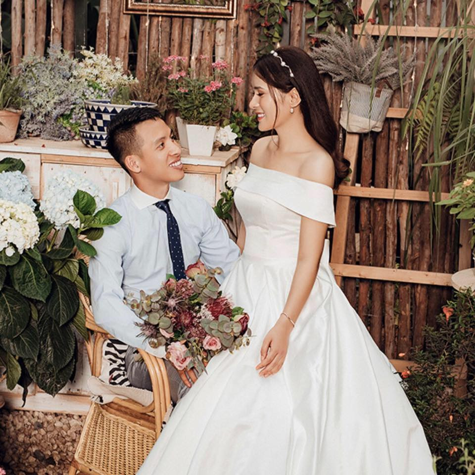 Lễ cưới của cặp đôi diễn ra vào năm ngoái thu hút sự quan tâm đặc biệt vì có sự góp mặt của HLV Park Hang-seo.